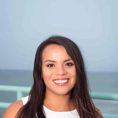 Alexa Gonzales, Licensed Clinical Social Worker in Phoenix, AZ — therapist at ThriveTalk