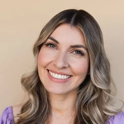 Dr. Cassidy Freitas, PhD, LMFT, Licensed Marriage and Family Therapist in San Diego, CA — therapist at ThriveTalk