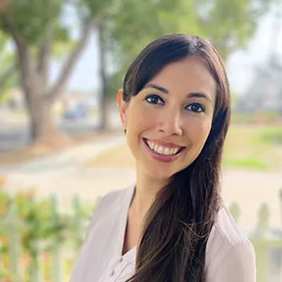 Evelina Mills, Clinical Psychologist in Pasadena, CA — therapist at ThriveTalk