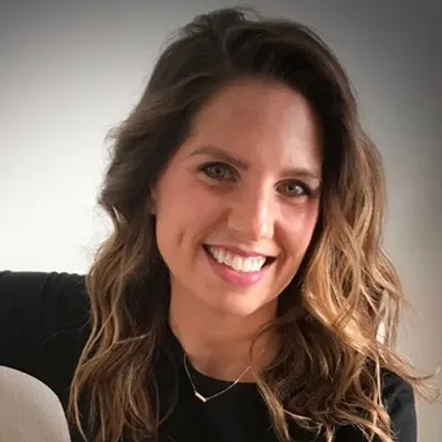 Laura Fasciano, PsyD, Clinical Psychologist in Boston, MA — therapist at ThriveTalk