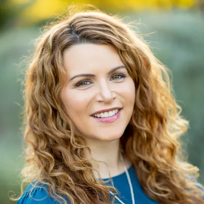 Leslie E. Miranda, MA, LMFT, Licensed Marriage and Family Therapist in Camarillo, CA — therapist at ThriveTalk