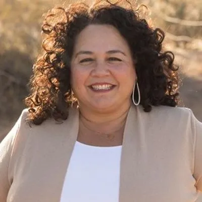 Loretta Rodriguez-White, Licensed Professional Counselor in Scottsdale, AZ — therapist at ThriveTalk