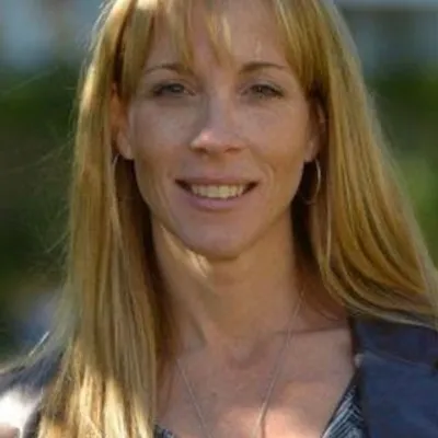 Mary E. Huber, LCSW, Licensed Clinical Social Worker in Peapack, NJ — therapist at ThriveTalk